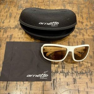 Arnette white sunglasses. Original case and booklet of authentication.